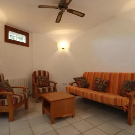 Marie Argonne Costabravasi Villa